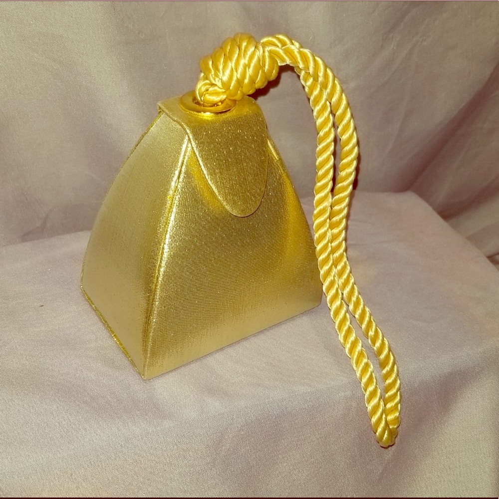 Mini Wrist Purse